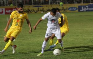 IMG 5621 01 گزارش تصویری بازی فوتبال ذوب آهن و فجر شیراز