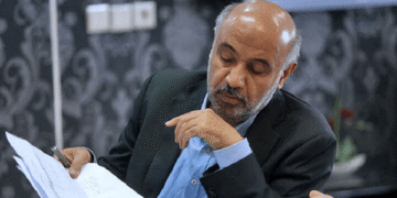 تذکر به وزیر کار برای تأخیر تأمین اجتماعی در واریز حق بیمه‌ها